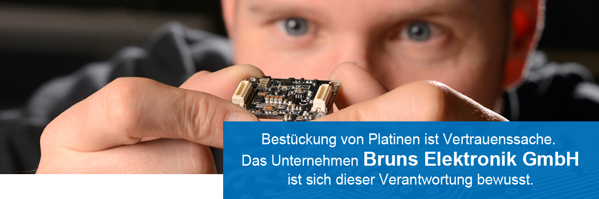 Wir bieten Ihnen kompetente und qualitative Leistungen zu den Themen Fertigung, Kontrolle, Montage und Nutzentrennen.